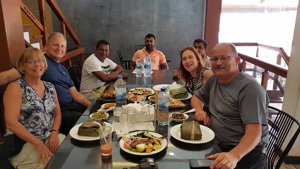 Sri Lanka lunch for tourist